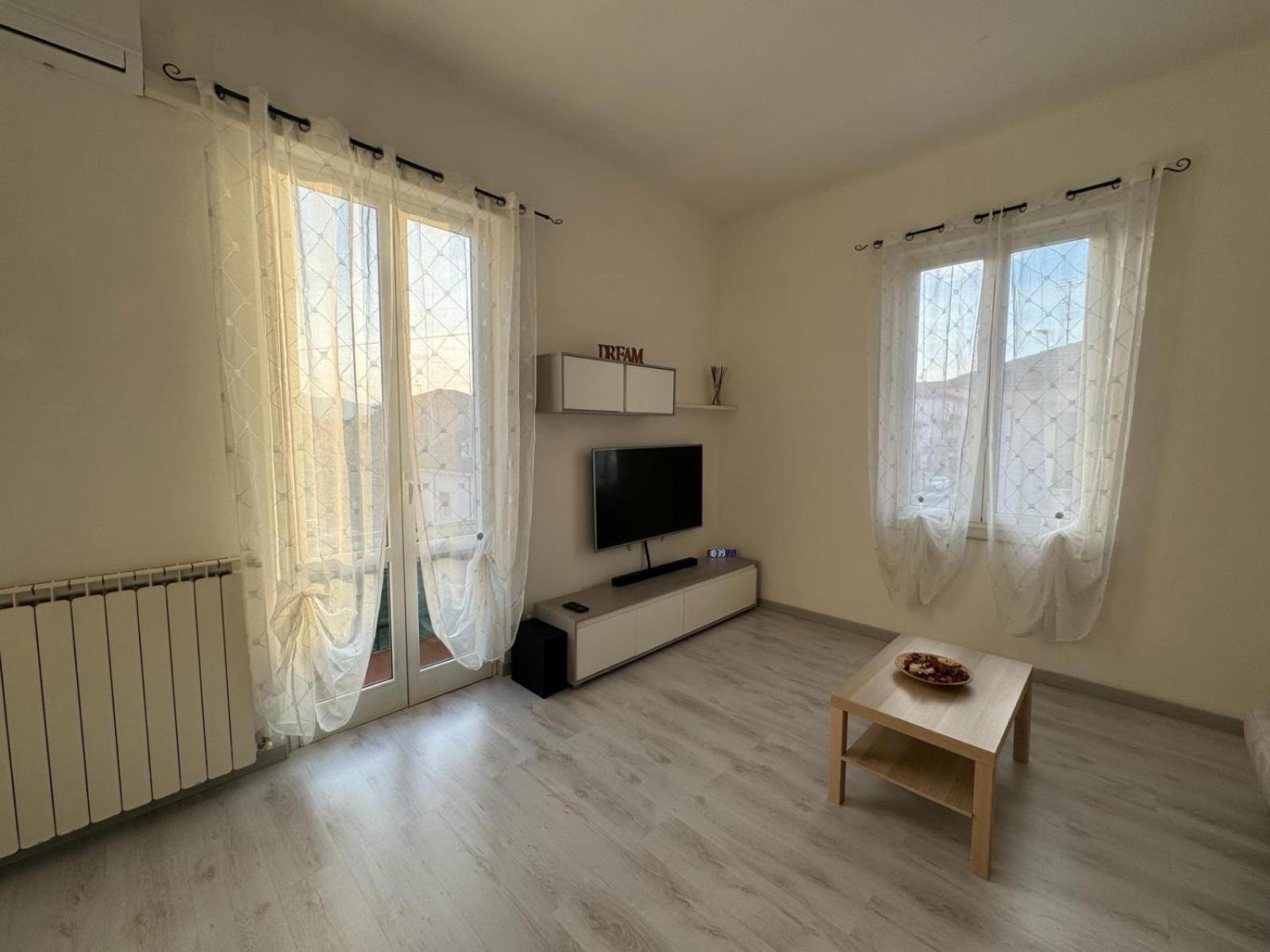 La Casa Di Carlotta Διαμέρισμα Ceparana Εξωτερικό φωτογραφία